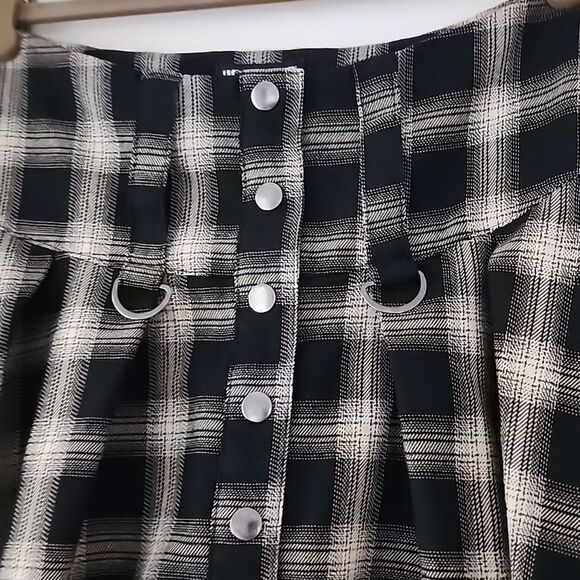 HT Hot Topic Grunge Punk Schoolgirl Black Yellow Plated Mini Skirt M 5e - Picture 3 of 7